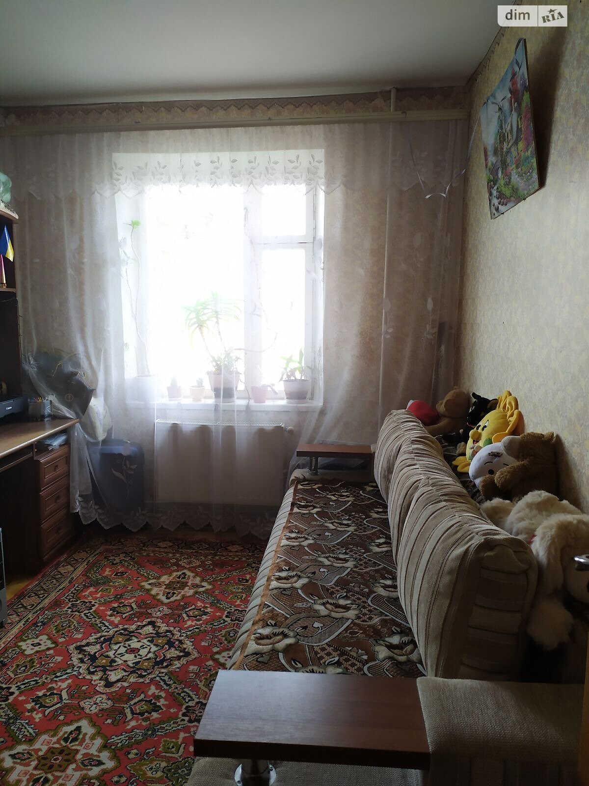 Продаж трикімнатної квартири в Тернополі, на вул. 15-го Квітня 21, район Бам фото 1