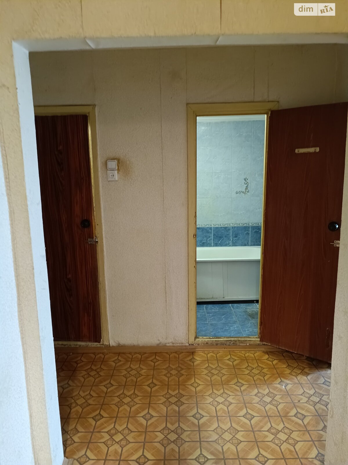 Продажа пятикомнатной квартиры в Тернополе, на ул. 15-го Апреля, район Бам фото 1 Продажа пятикомнатной квартиры в Тернополе, на ул. 15-го Апреля, район Бам фото 1