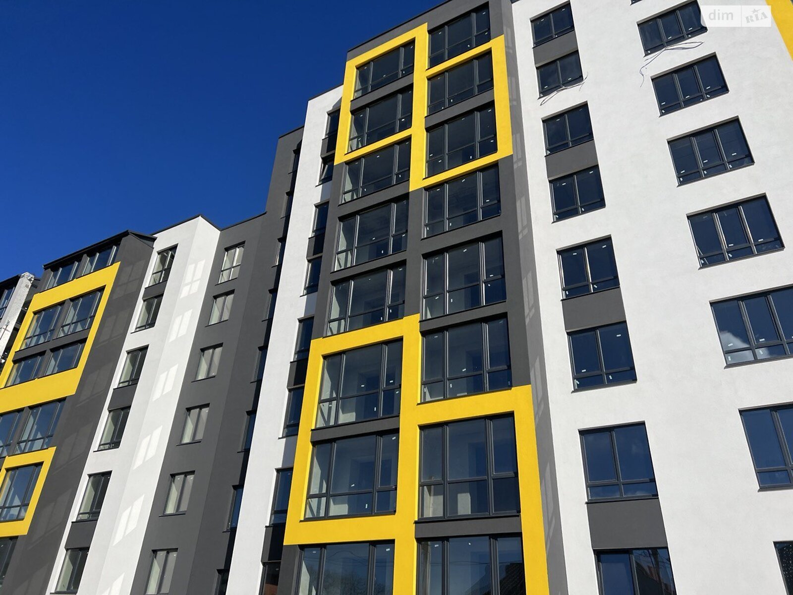 Продажа двухкомнатной квартиры в Тернополе, на ул. 15-го Апреля, район Бам фото 1 Продажа двухкомнатной квартиры в Тернополе, на ул. 15-го Апреля, район Бам фото 1