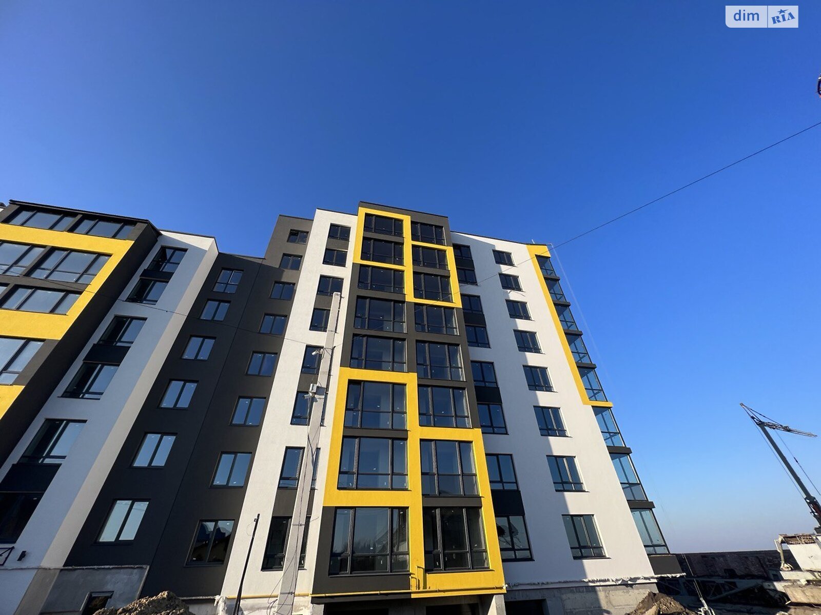 Продажа трехкомнатной квартиры в Тернополе, на ул. 15-го Апреля, район Бам фото 1 Продажа трехкомнатной квартиры в Тернополе, на ул. 15-го Апреля, район Бам фото 1