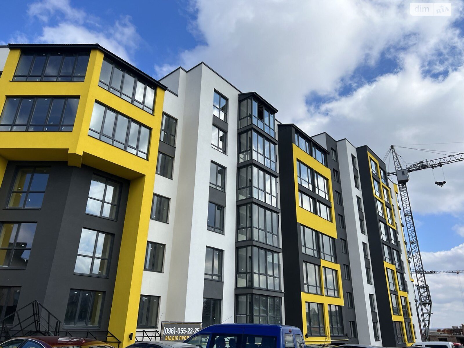 Продажа трехкомнатной квартиры в Тернополе, на ул. 15-го Апреля, район Бам фото 1 Продажа трехкомнатной квартиры в Тернополе, на ул. 15-го Апреля, район Бам фото 1