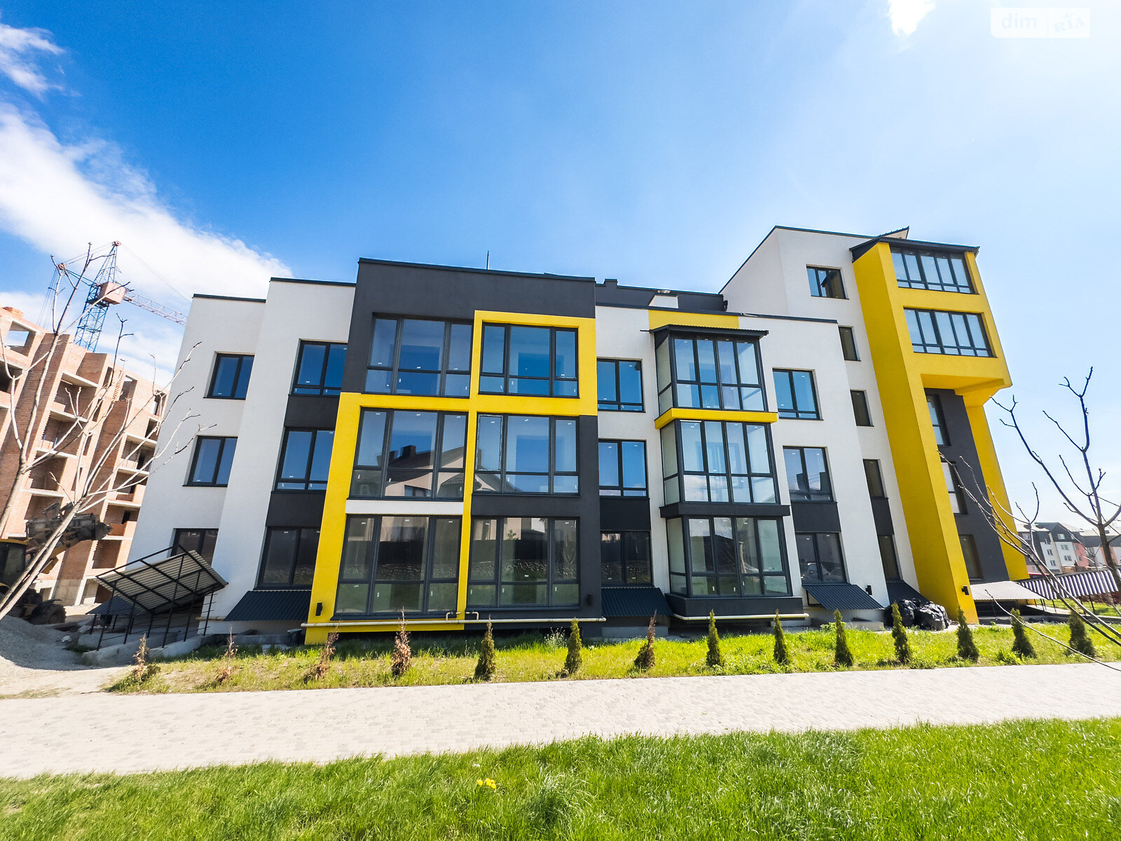 Продажа двухкомнатной квартиры в Тернополе, на ул. 15-го Апреля, район Бам фото 1 Продажа двухкомнатной квартиры в Тернополе, на ул. 15-го Апреля, район Бам фото 1
