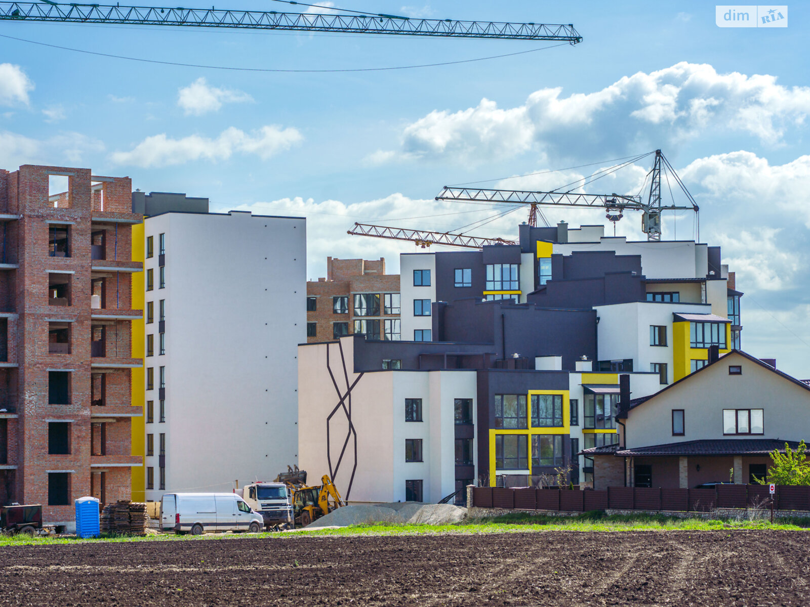 Продажа двухкомнатной квартиры в Тернополе, на ул. 15-го Апреля, район Бам фото 1 Продажа двухкомнатной квартиры в Тернополе, на ул. 15-го Апреля, район Бам фото 1