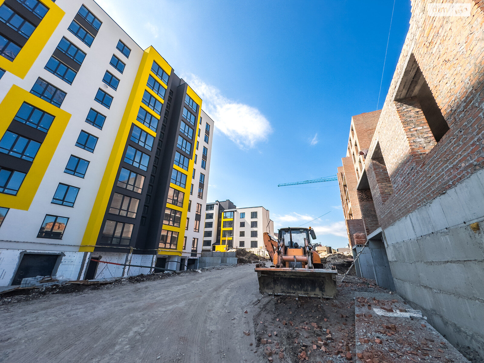 Продаж трикімнатної квартири в Тернополі, на вул. 15-го Квітня, район Бам фото 1 Продаж трикімнатної квартири в Тернополі, на вул. 15-го Квітня, район Бам фото 1