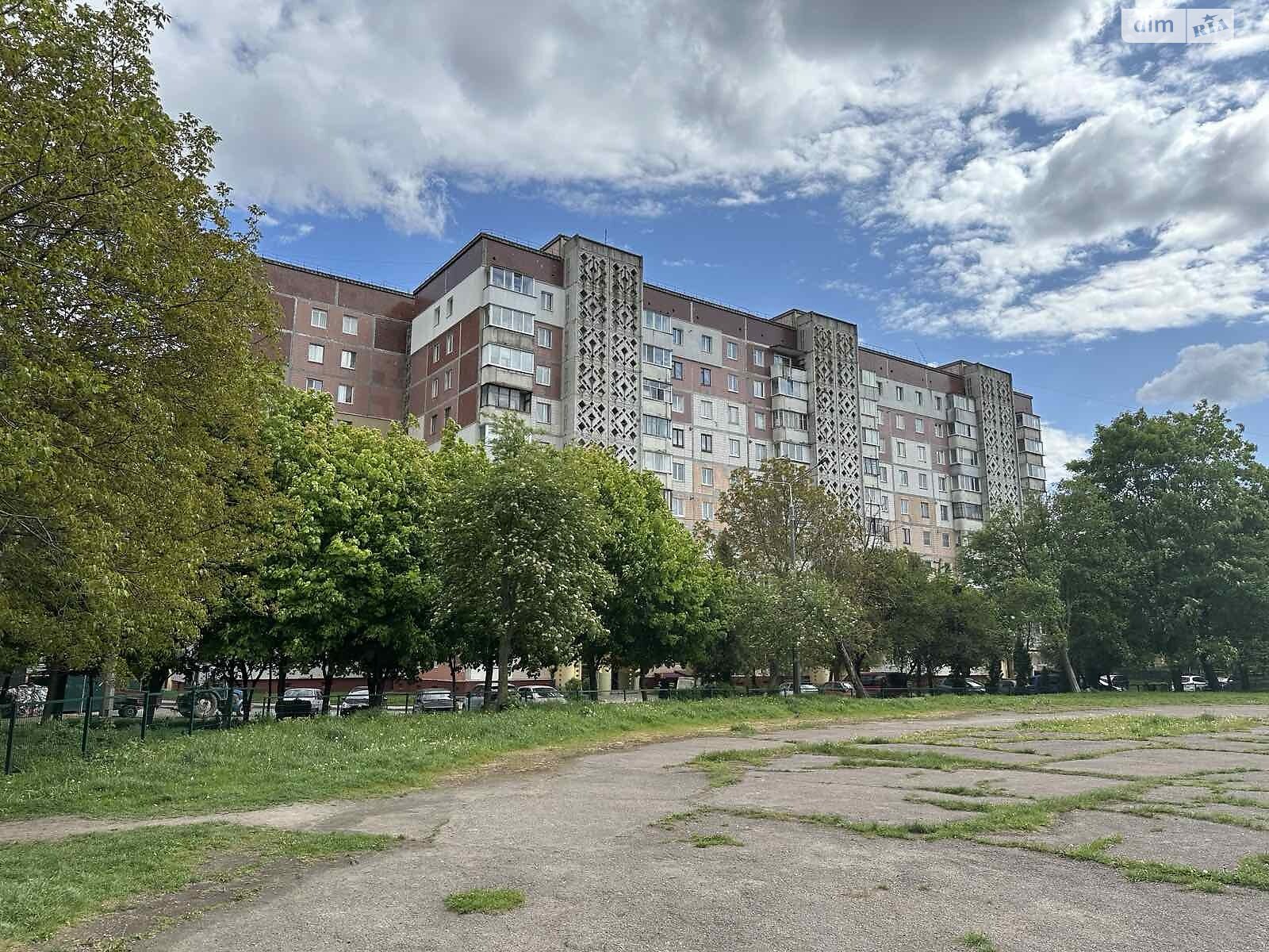 Продажа четырехкомнатной квартиры в Тернополе, на ул. 15-го Апреля, район Бам фото 1 Продажа четырехкомнатной квартиры в Тернополе, на ул. 15-го Апреля, район Бам фото 1