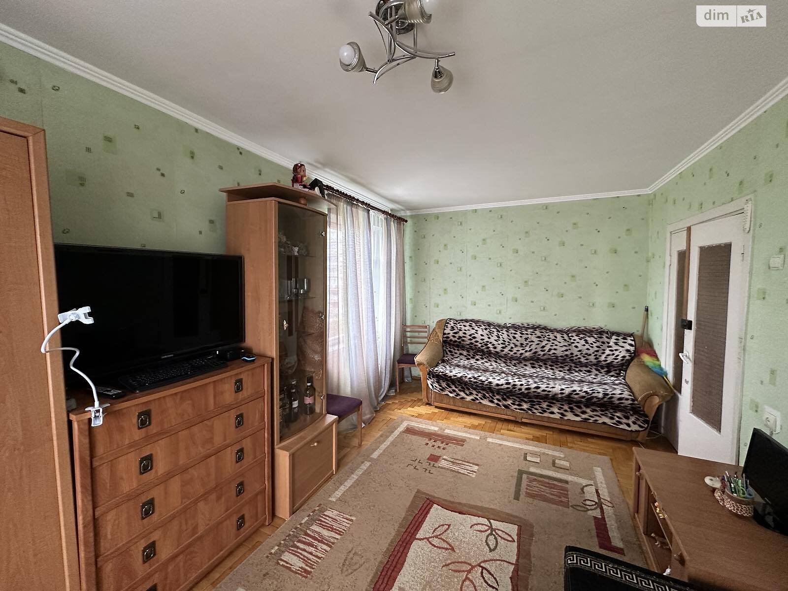 Продажа четырехкомнатной квартиры в Тернополе, на ул. 15-го Апреля, район Бам фото 1 Продажа четырехкомнатной квартиры в Тернополе, на ул. 15-го Апреля, район Бам фото 1