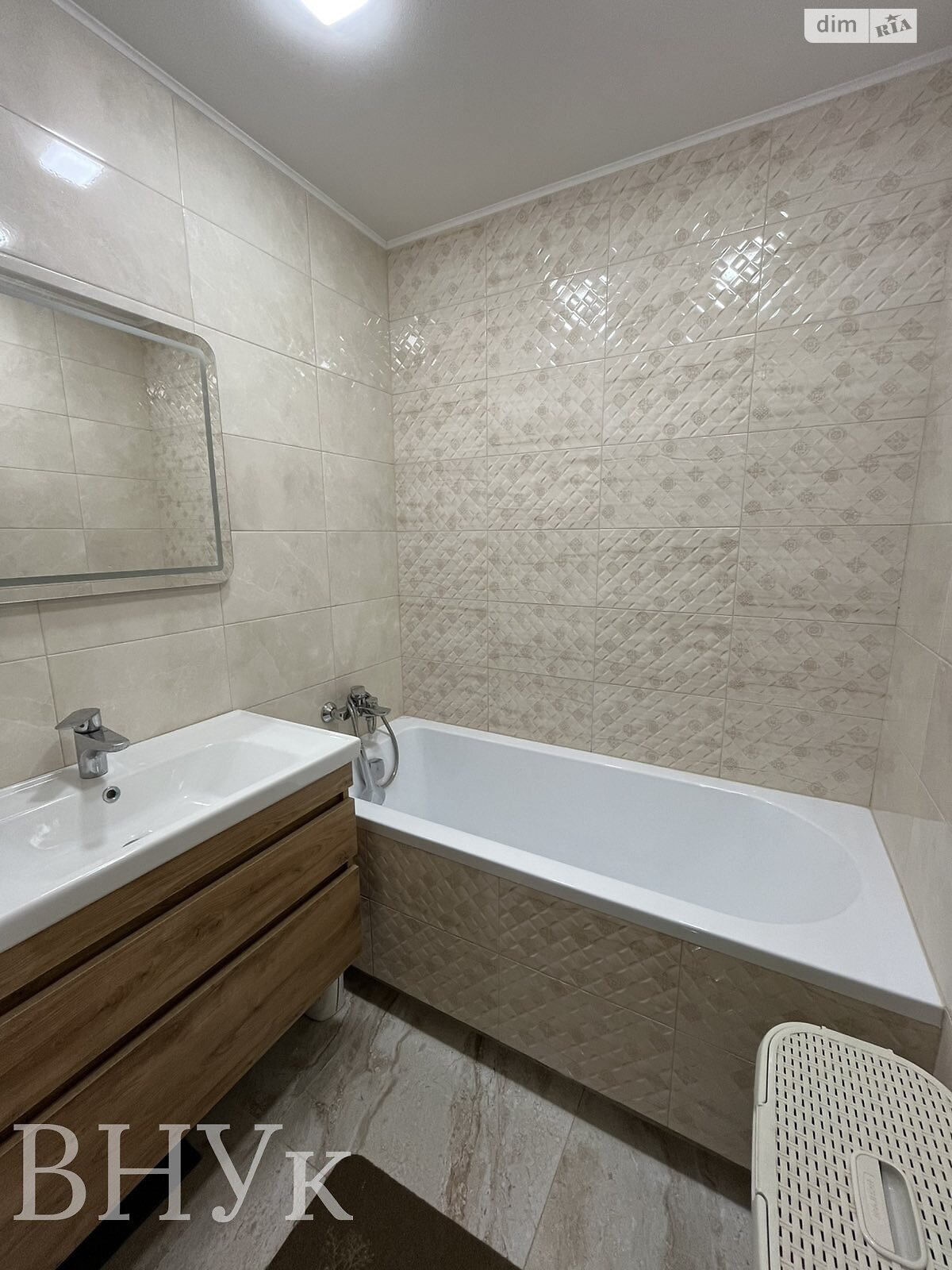 Продаж двокімнатної квартири в Тернополі, на вул. 15-го Квітня, район Бам фото 1 Продаж двокімнатної квартири в Тернополі, на вул. 15-го Квітня, район Бам фото 1