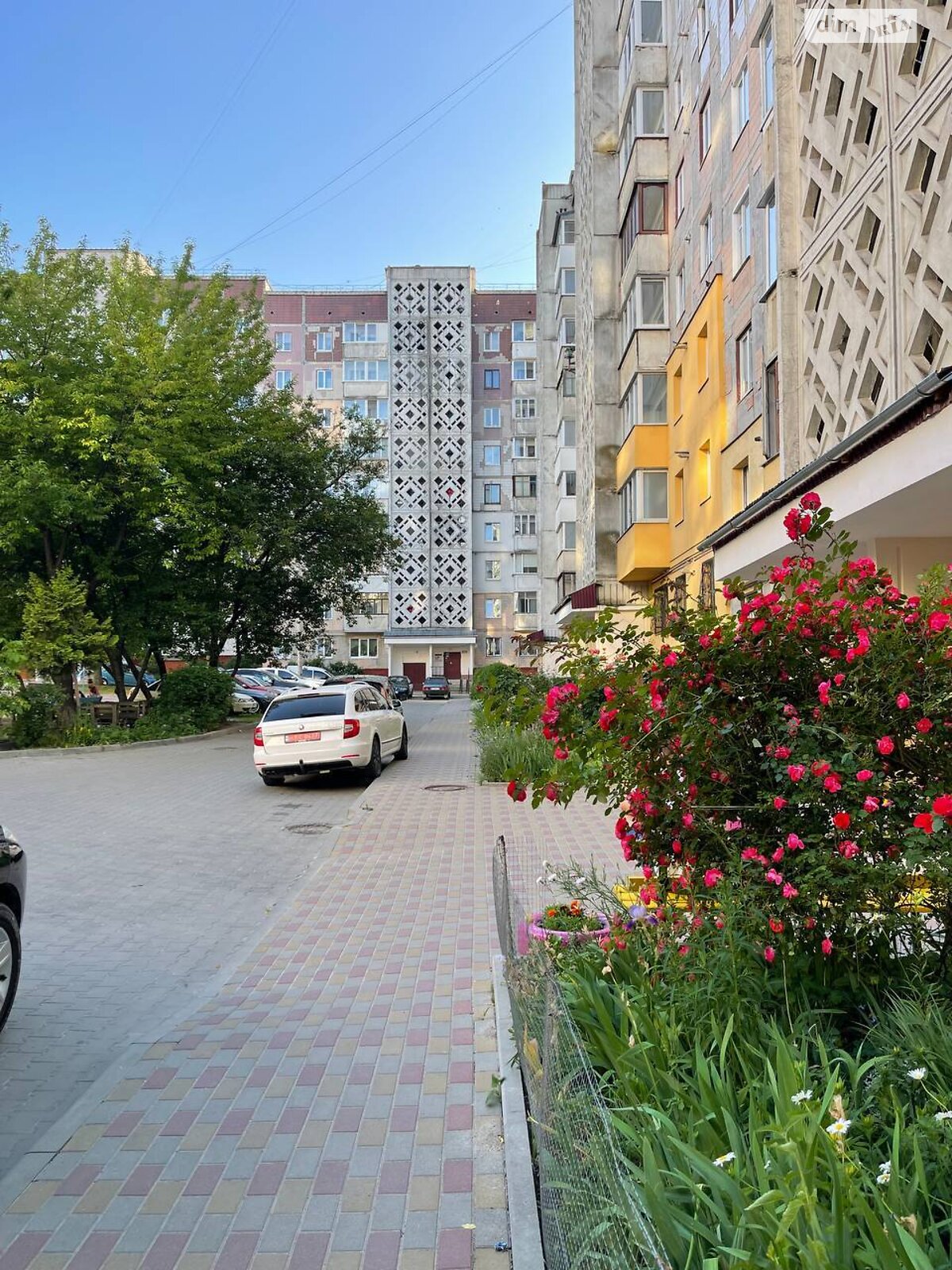 Продаж двокімнатної квартири в Тернополі, на вул. 15-го Квітня, район Бам фото 1 Продаж двокімнатної квартири в Тернополі, на вул. 15-го Квітня, район Бам фото 1