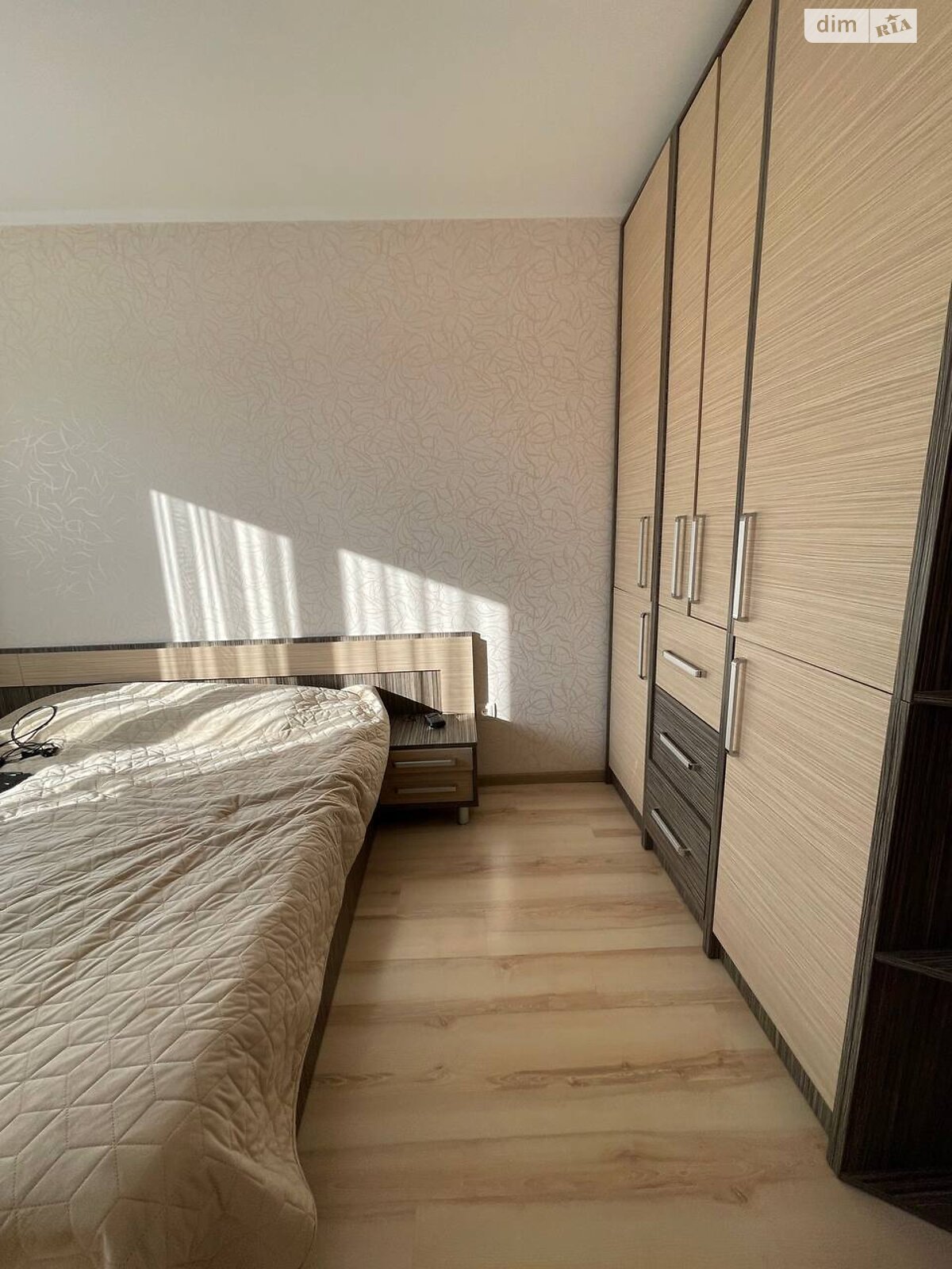 Продаж двокімнатної квартири в Тернополі, на вул. 15-го Квітня, район Бам фото 1 Продаж двокімнатної квартири в Тернополі, на вул. 15-го Квітня, район Бам фото 1