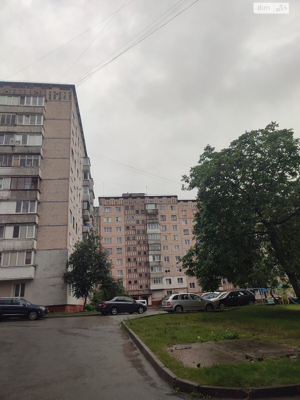 Продажа пятикомнатной квартиры в Тернополе, на ул. 15-го Апреля, район Бам фото 1 Продажа пятикомнатной квартиры в Тернополе, на ул. 15-го Апреля, район Бам фото 1