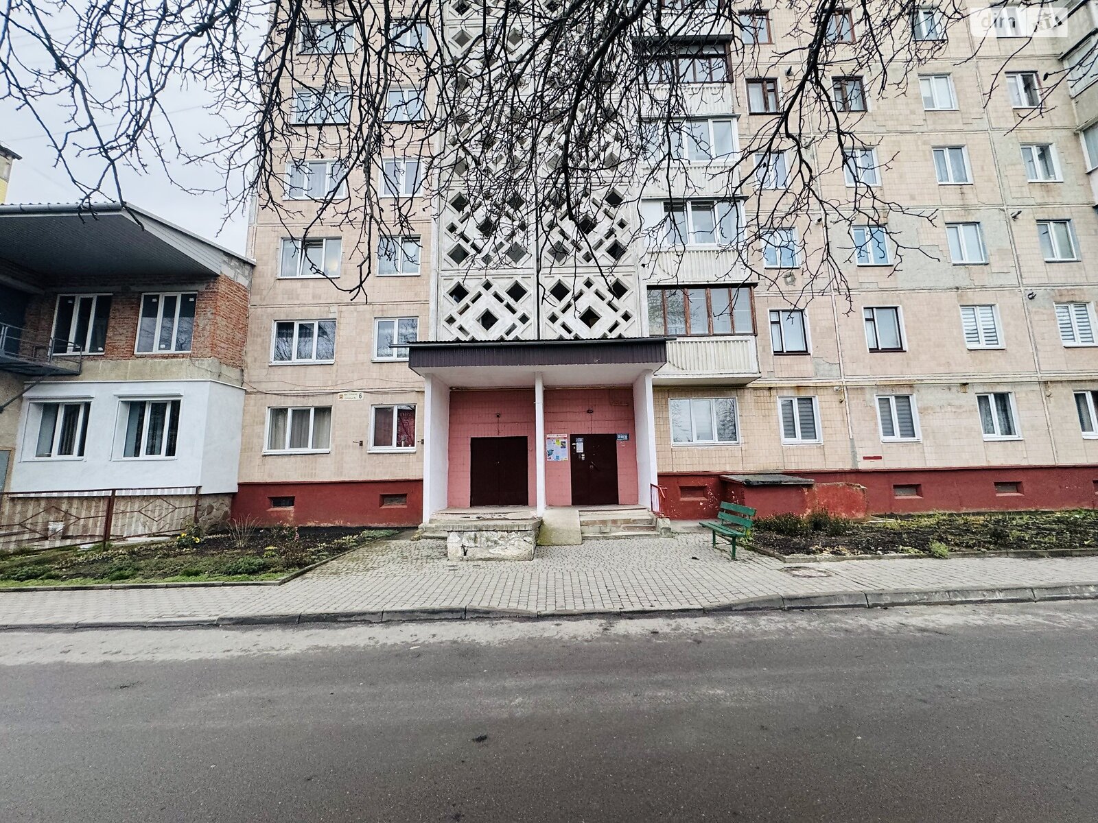 Продажа двухкомнатной квартиры в Тернополе, на ул. 15-го Апреля 6, район Бам фото 1 Продажа двухкомнатной квартиры в Тернополе, на ул. 15-го Апреля 6, район Бам фото 1