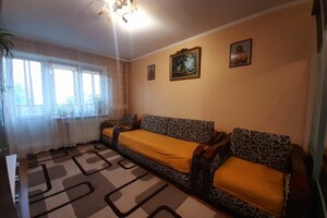 Продаж двокімнатної квартири в Тернополі, на вул. 15-го Квітня, район Бам фото 2