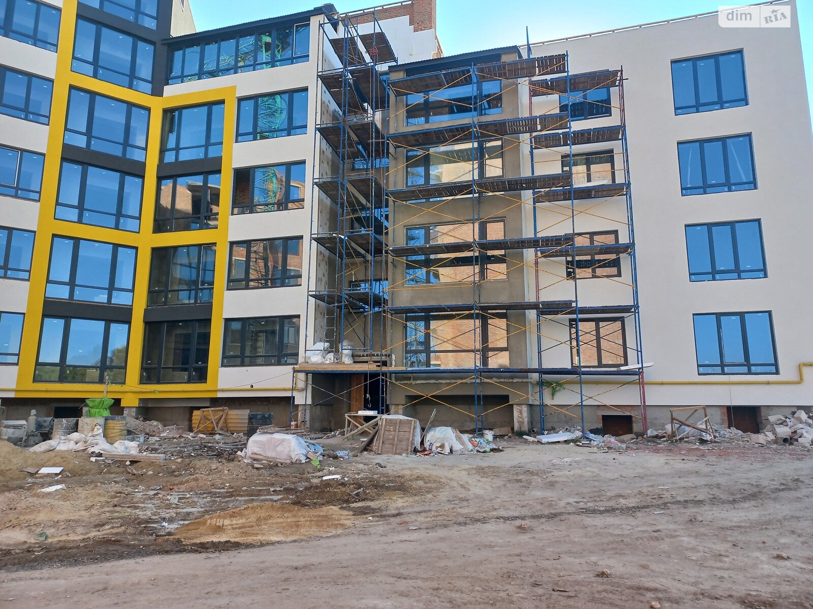 Продаж двокімнатної квартири в Тернополі, на вул. 15-го Квітня, район Бам фото 1 Продаж двокімнатної квартири в Тернополі, на вул. 15-го Квітня, район Бам фото 1