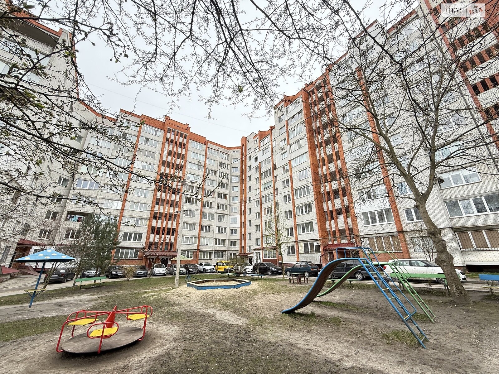 Продажа двухкомнатной квартиры в Тернополе, на ул. Академика Сергея Королева, район Бам фото 1 Продажа двухкомнатной квартиры в Тернополе, на ул. Академика Сергея Королева, район Бам фото 1