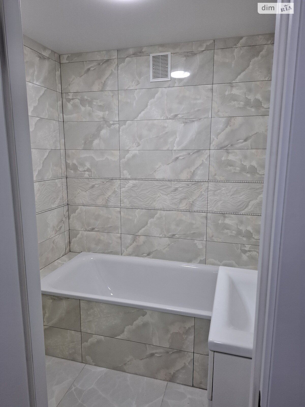 Продаж двокімнатної квартири в Байківці, на вул. Сергія Корольова 3, фото 1 Продаж двокімнатної квартири в Байківці, на вул. Сергія Корольова 3, фото 1