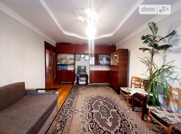 Продаж трикімнатної квартири в Тернополі, на вул. Патріарха Любомира Гузара, район Бам фото 1
