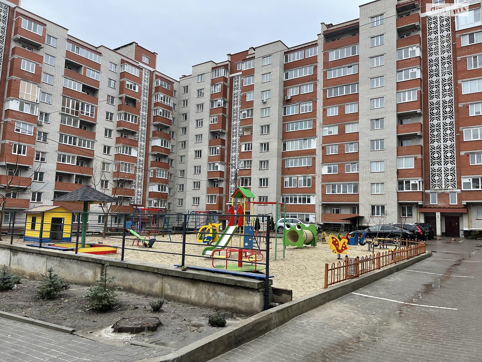 Продажа трехкомнатной квартиры в Тернополе, на ул. Галицкая, район Бам фото 1