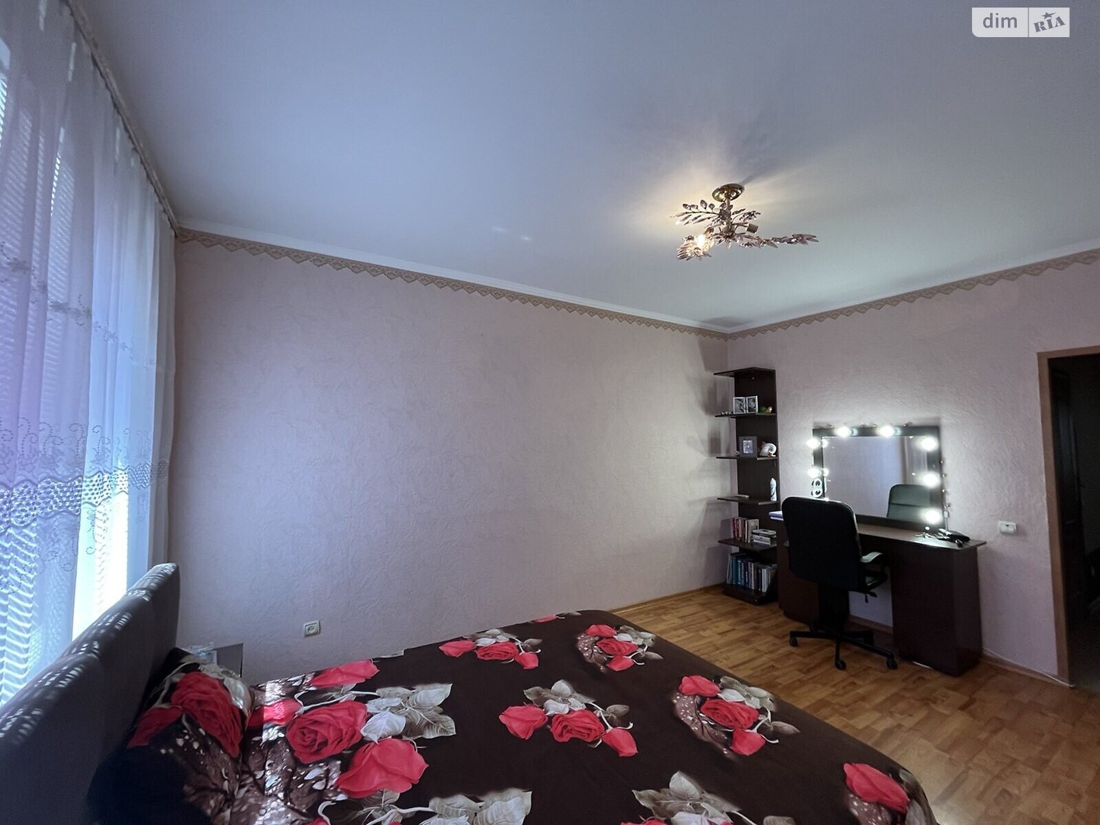Продаж трикімнатної квартири в Тернополі, на вул. Лепкого Богдана, район Бам фото 1 Продаж трикімнатної квартири в Тернополі, на вул. Лепкого Богдана, район Бам фото 1