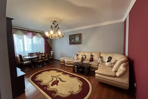 Продажа трехкомнатной квартиры в Тернополе, на ул. Лепкого Богдана, район Бам фото 2