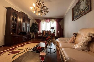 Продажа трехкомнатной квартиры в Тернополе, на ул. Лепкого Богдана, район Бам фото 2