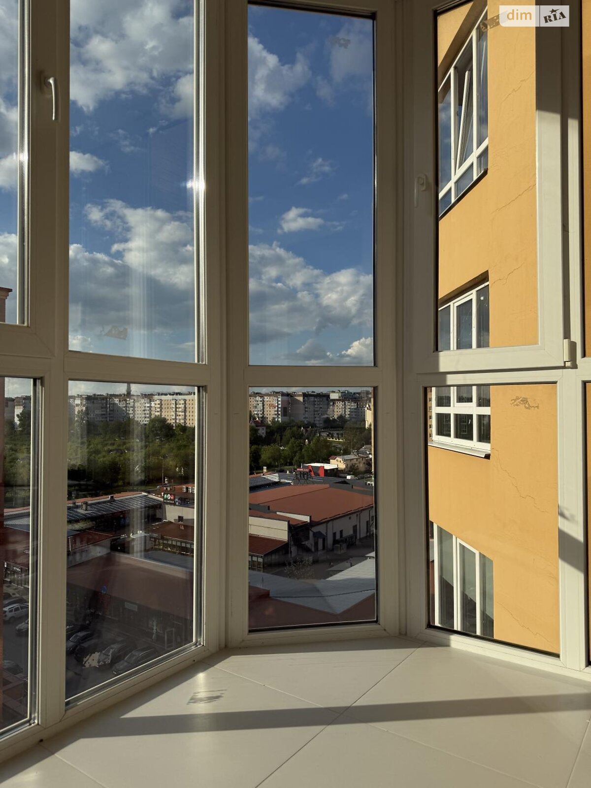 Продажа двухкомнатной квартиры в Тернополе, на пер. Генерала Мирона Тарнавского, район Бам фото 1 Продажа двухкомнатной квартиры в Тернополе, на пер. Генерала Мирона Тарнавского, район Бам фото 1