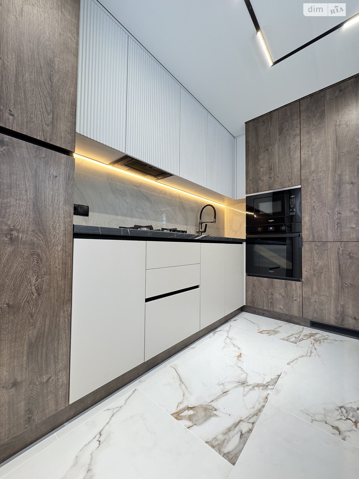 Продажа однокомнатной квартиры в Тернополе, на пер. Генерала Мирона Тарнавского 1, район Бам фото 1 Продажа однокомнатной квартиры в Тернополе, на пер. Генерала Мирона Тарнавского 1, район Бам фото 1