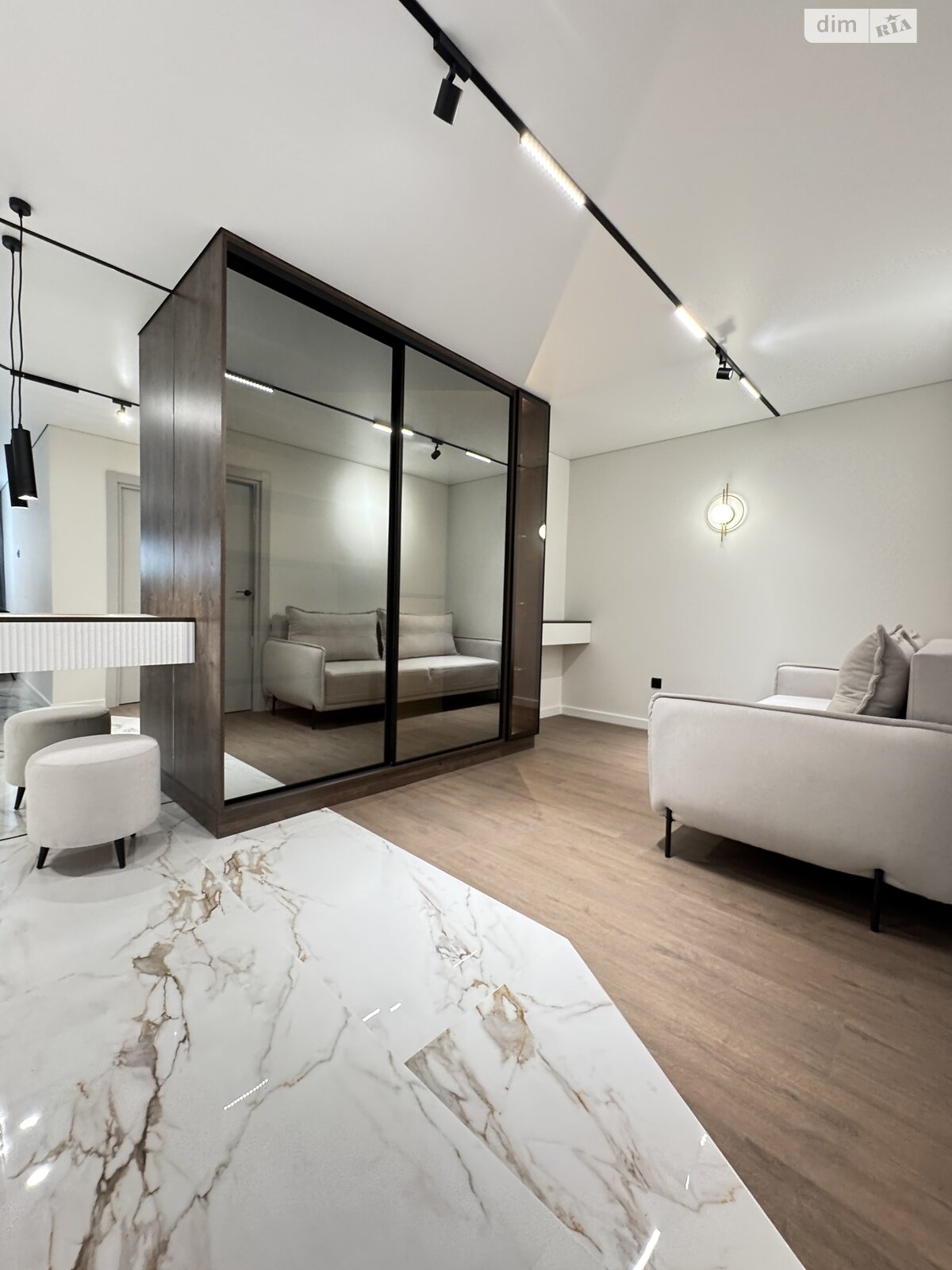 Продажа однокомнатной квартиры в Тернополе, на пер. Генерала Мирона Тарнавского 1, район Бам фото 1 Продажа однокомнатной квартиры в Тернополе, на пер. Генерала Мирона Тарнавского 1, район Бам фото 1