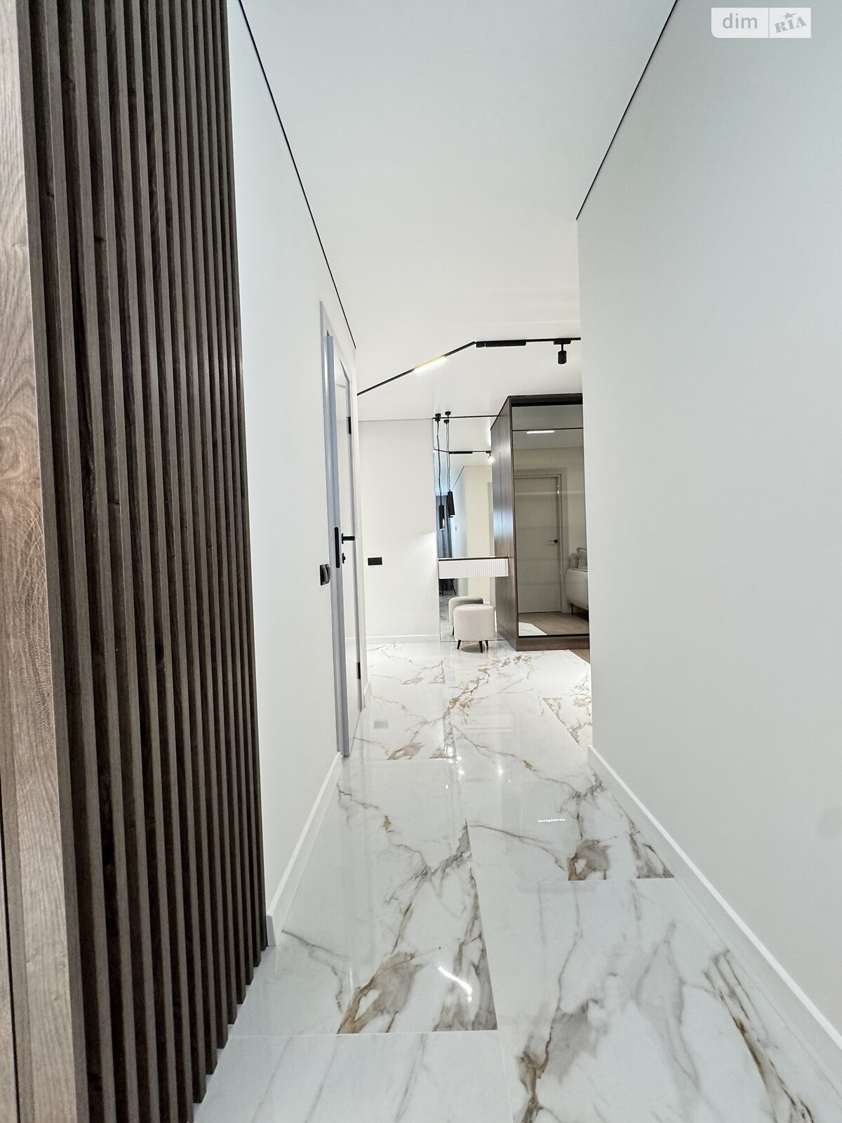 Продажа однокомнатной квартиры в Тернополе, на пер. Генерала Мирона Тарнавского 1, район Бам фото 1 Продажа однокомнатной квартиры в Тернополе, на пер. Генерала Мирона Тарнавского 1, район Бам фото 1