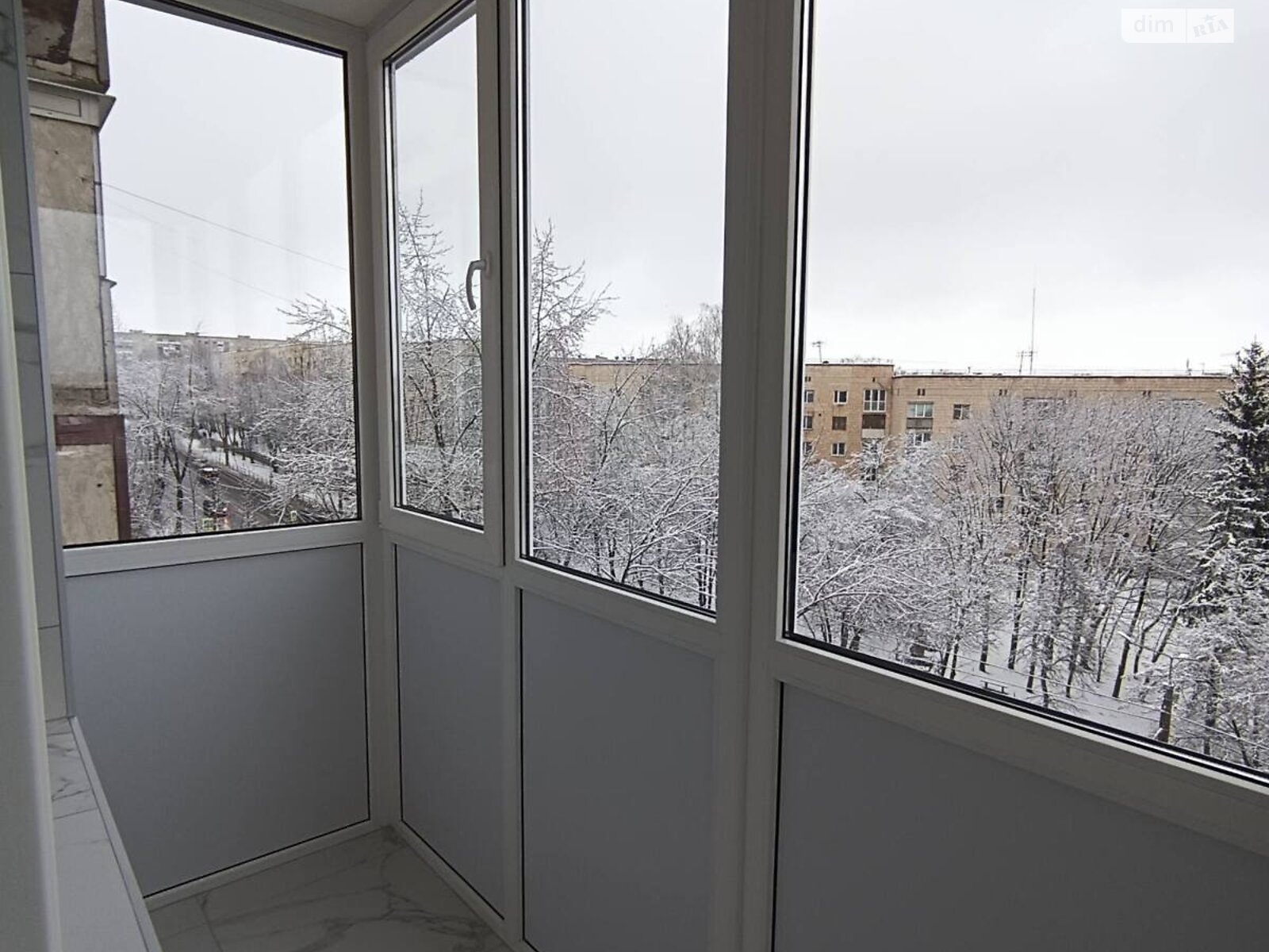 Продаж двокімнатної квартири в Тернополі, на вул. Генерала Мирона Тарнавського 3, район Бам фото 1 Продаж двокімнатної квартири в Тернополі, на вул. Генерала Мирона Тарнавського 3, район Бам фото 1