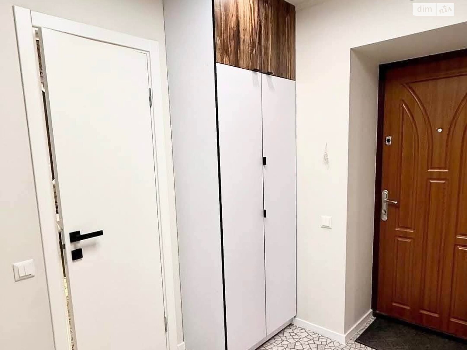 Продаж однокімнатної квартири в Тернополі, на вул. Генерала Мирона Тарнавського, район Бам фото 1 Продаж однокімнатної квартири в Тернополі, на вул. Генерала Мирона Тарнавського, район Бам фото 1