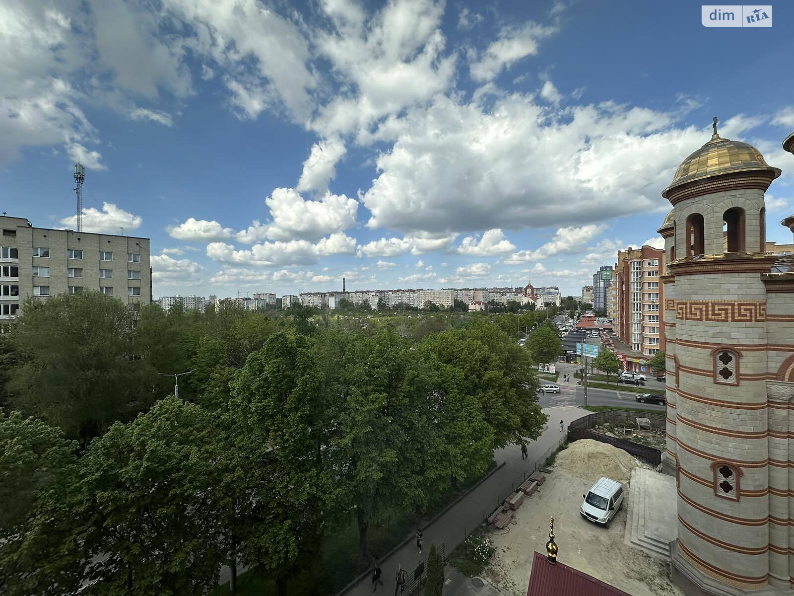 Продажа трехкомнатной квартиры в Тернополе, на ул. Генерала Мирона Тарнавского, район Бам фото 1 Продажа трехкомнатной квартиры в Тернополе, на ул. Генерала Мирона Тарнавского, район Бам фото 1
