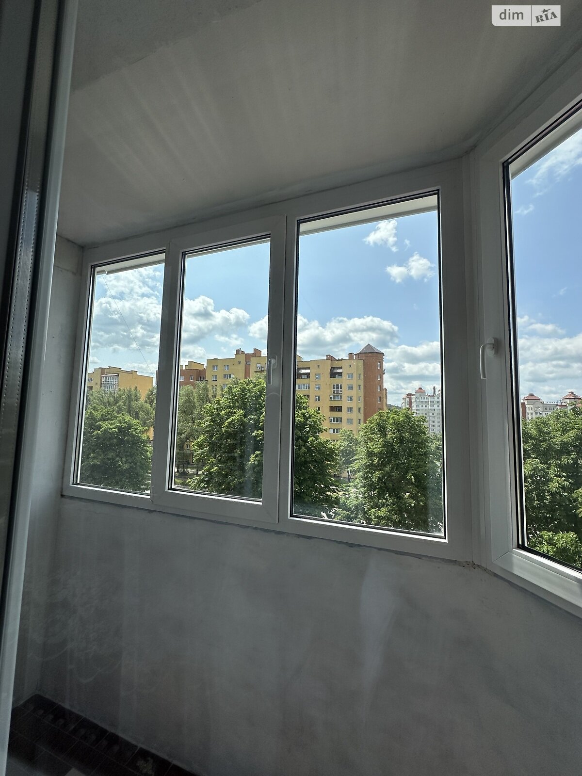 Продажа трехкомнатной квартиры в Тернополе, на ул. Генерала Мирона Тарнавского, район Бам фото 1 Продажа трехкомнатной квартиры в Тернополе, на ул. Генерала Мирона Тарнавского, район Бам фото 1