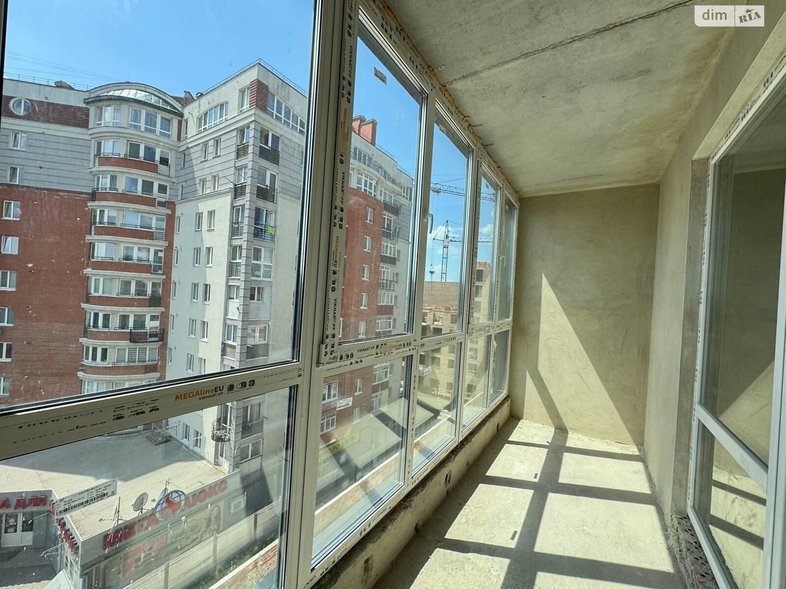 Продажа трехкомнатной квартиры в Тернополе, на ул. Генерала Мирона Тарнавского, район Бам фото 1 Продажа трехкомнатной квартиры в Тернополе, на ул. Генерала Мирона Тарнавского, район Бам фото 1