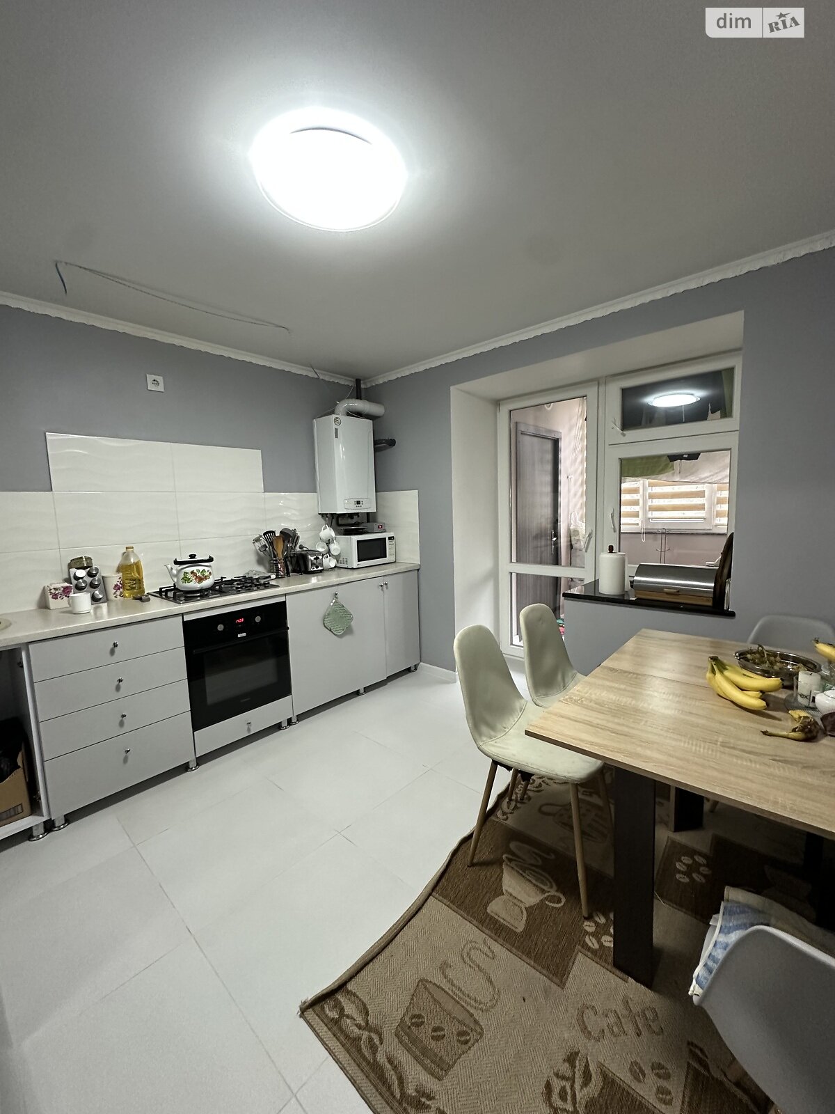 Продажа трехкомнатной квартиры в Тернополе, на ул. Генерала Мирона Тарнавского 38, район Бам фото 1