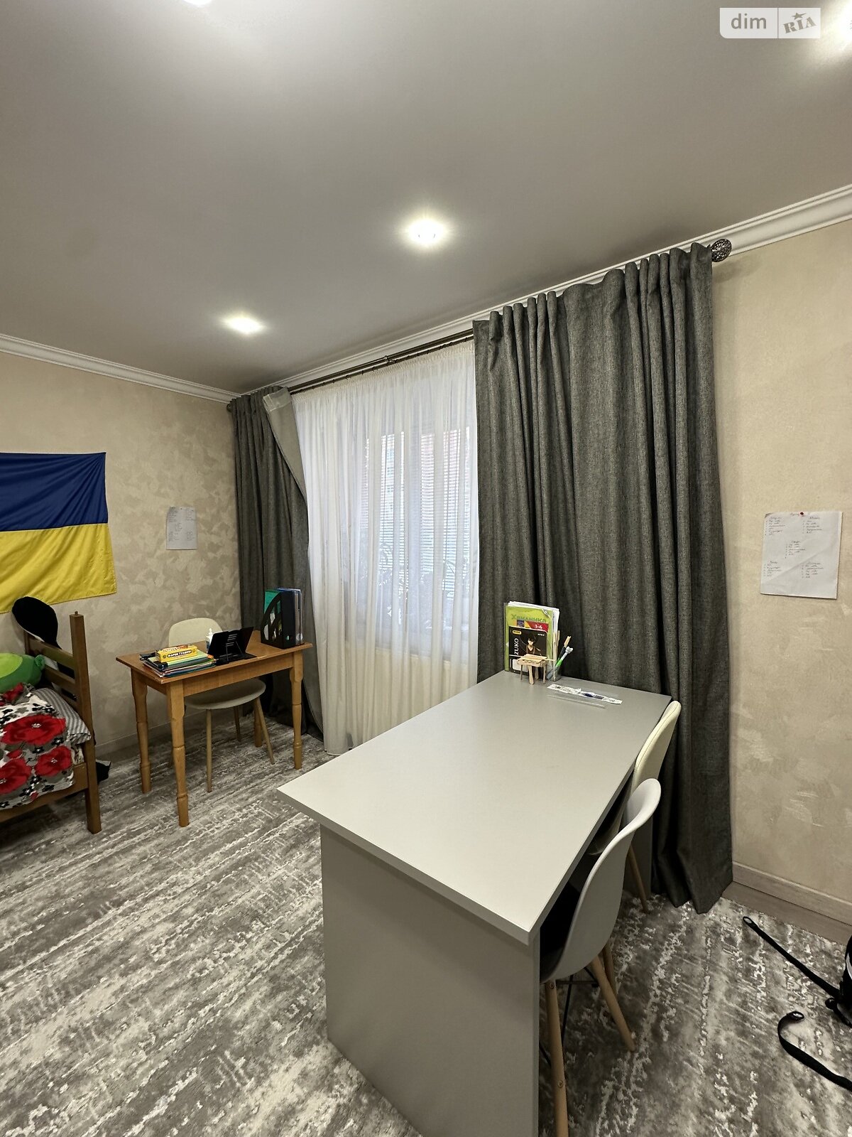 Продажа трехкомнатной квартиры в Тернополе, на ул. Генерала Мирона Тарнавского 38, район Бам фото 1