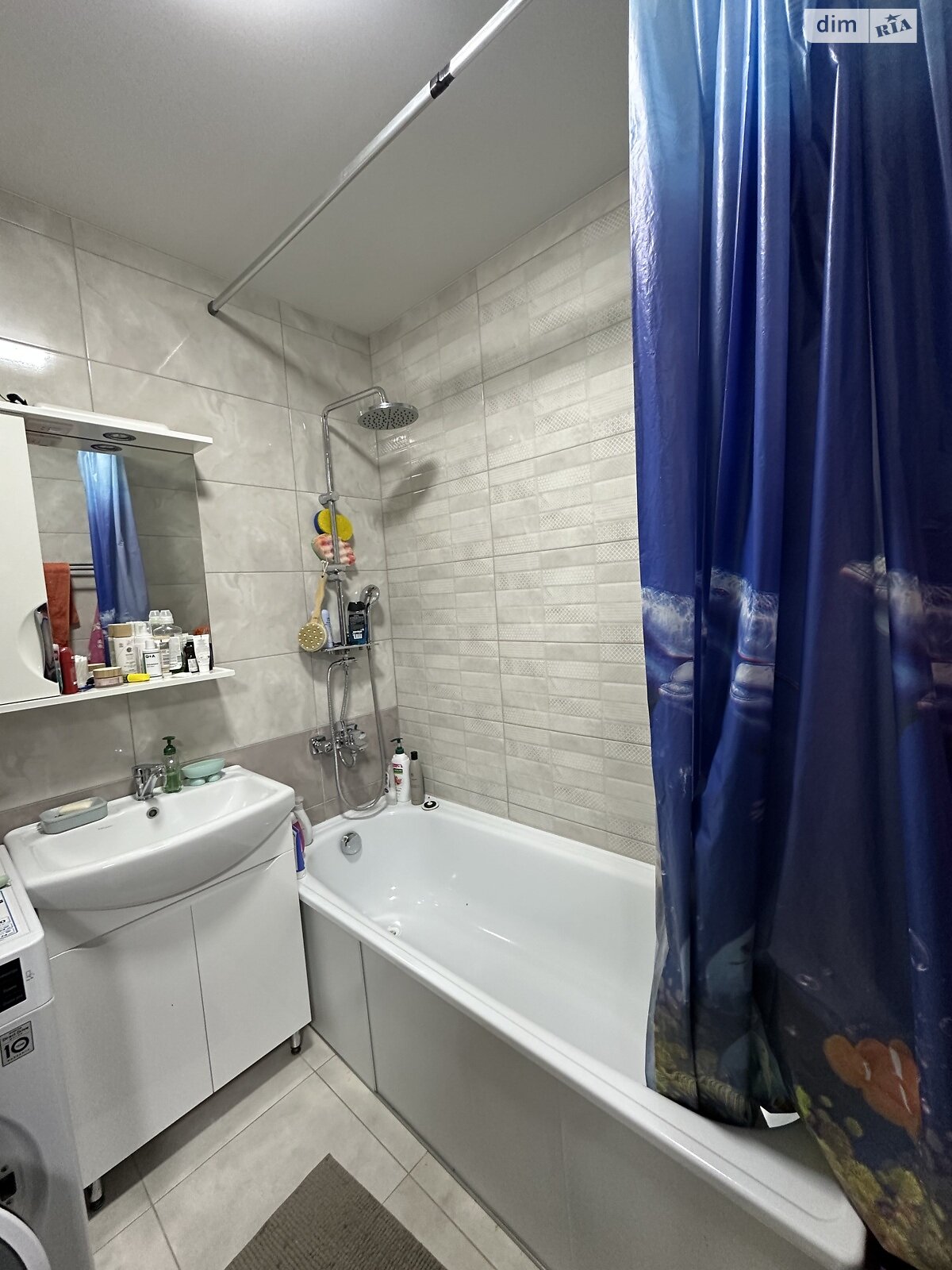 Продажа трехкомнатной квартиры в Тернополе, на ул. Генерала Мирона Тарнавского 38, район Бам фото 1