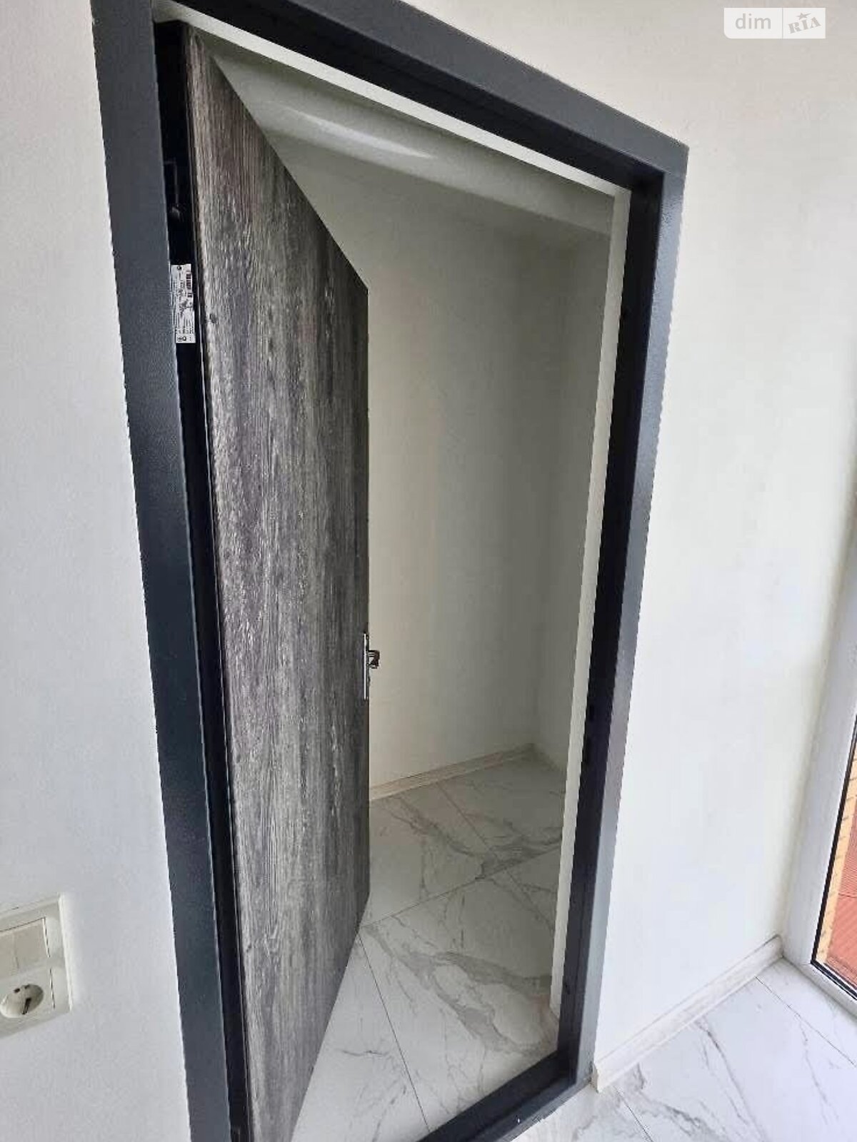 Продажа трехкомнатной квартиры в Тернополе, на ул. Генерала Мирона Тарнавского 38, район Бам фото 1 Продажа трехкомнатной квартиры в Тернополе, на ул. Генерала Мирона Тарнавского 38, район Бам фото 1