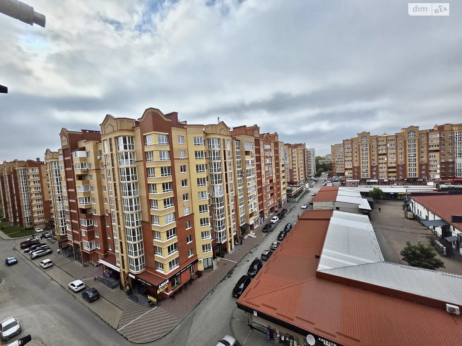 Продажа трехкомнатной квартиры в Тернополе, на ул. Генерала Мирона Тарнавского 38, район Бам фото 1 Продажа трехкомнатной квартиры в Тернополе, на ул. Генерала Мирона Тарнавского 38, район Бам фото 1