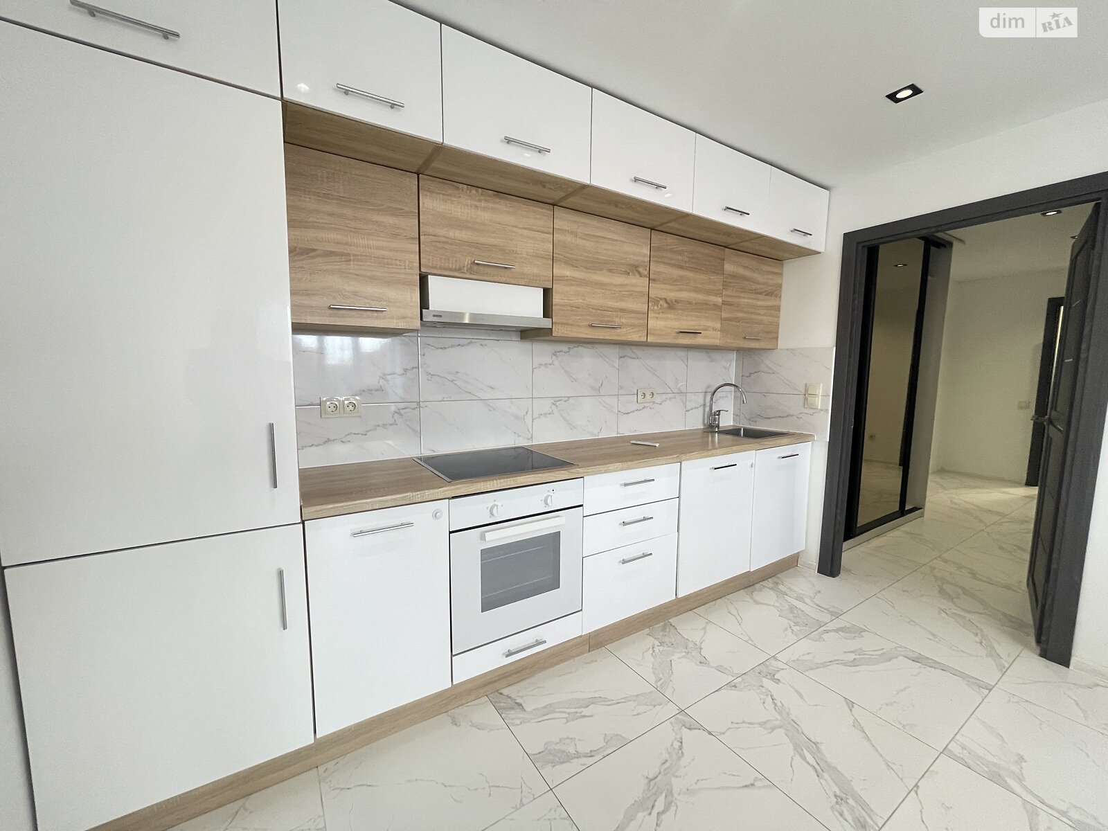 Продажа двухкомнатной квартиры в Тернополе, на ул. Генерала Мирона Тарнавского 38, район Бам фото 1 Продажа двухкомнатной квартиры в Тернополе, на ул. Генерала Мирона Тарнавского 38, район Бам фото 1