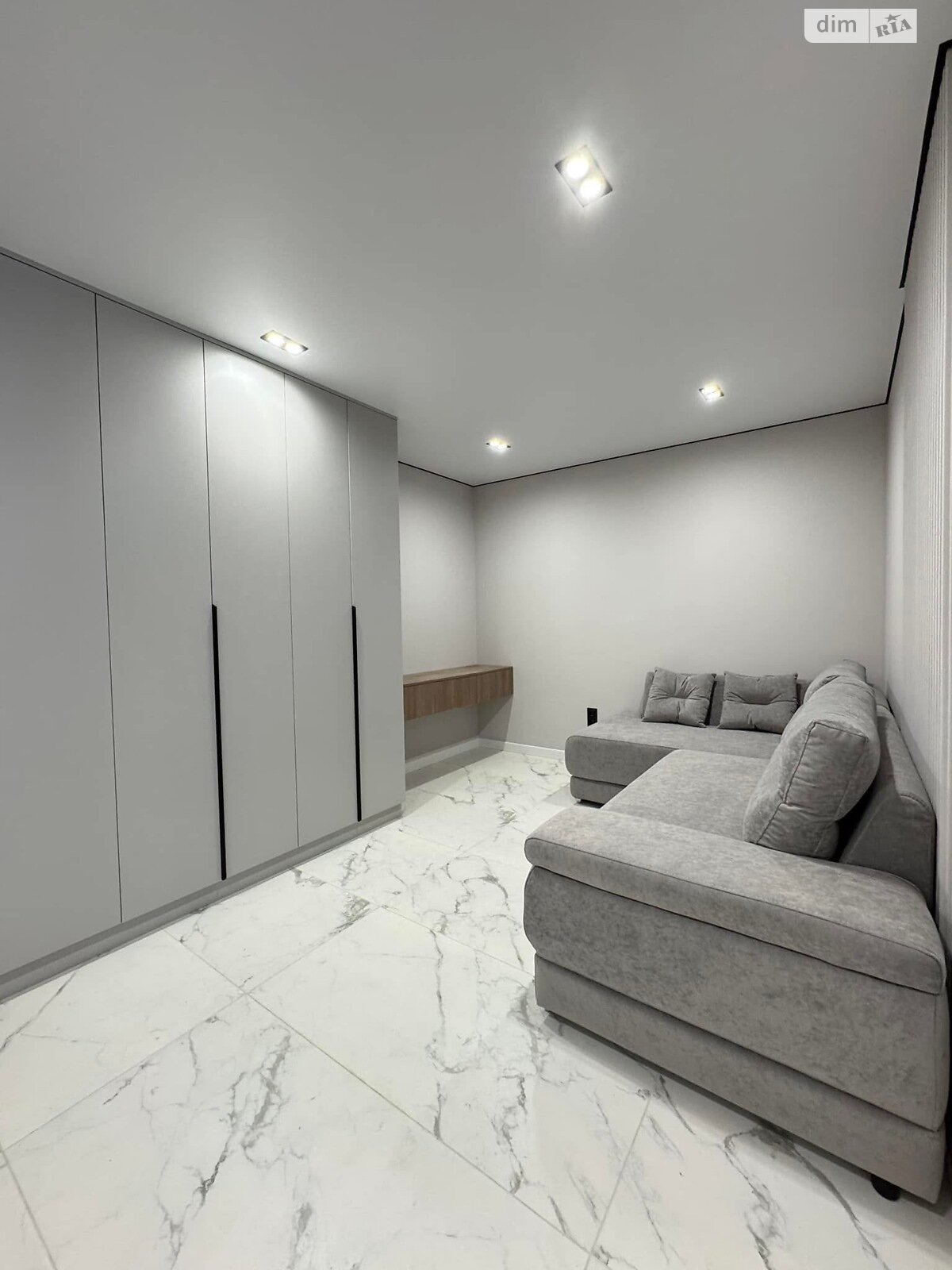 Продажа однокомнатной квартиры в Тернополе, на пер. Генерала Мирона Тарнавского 1, район Бам фото 1