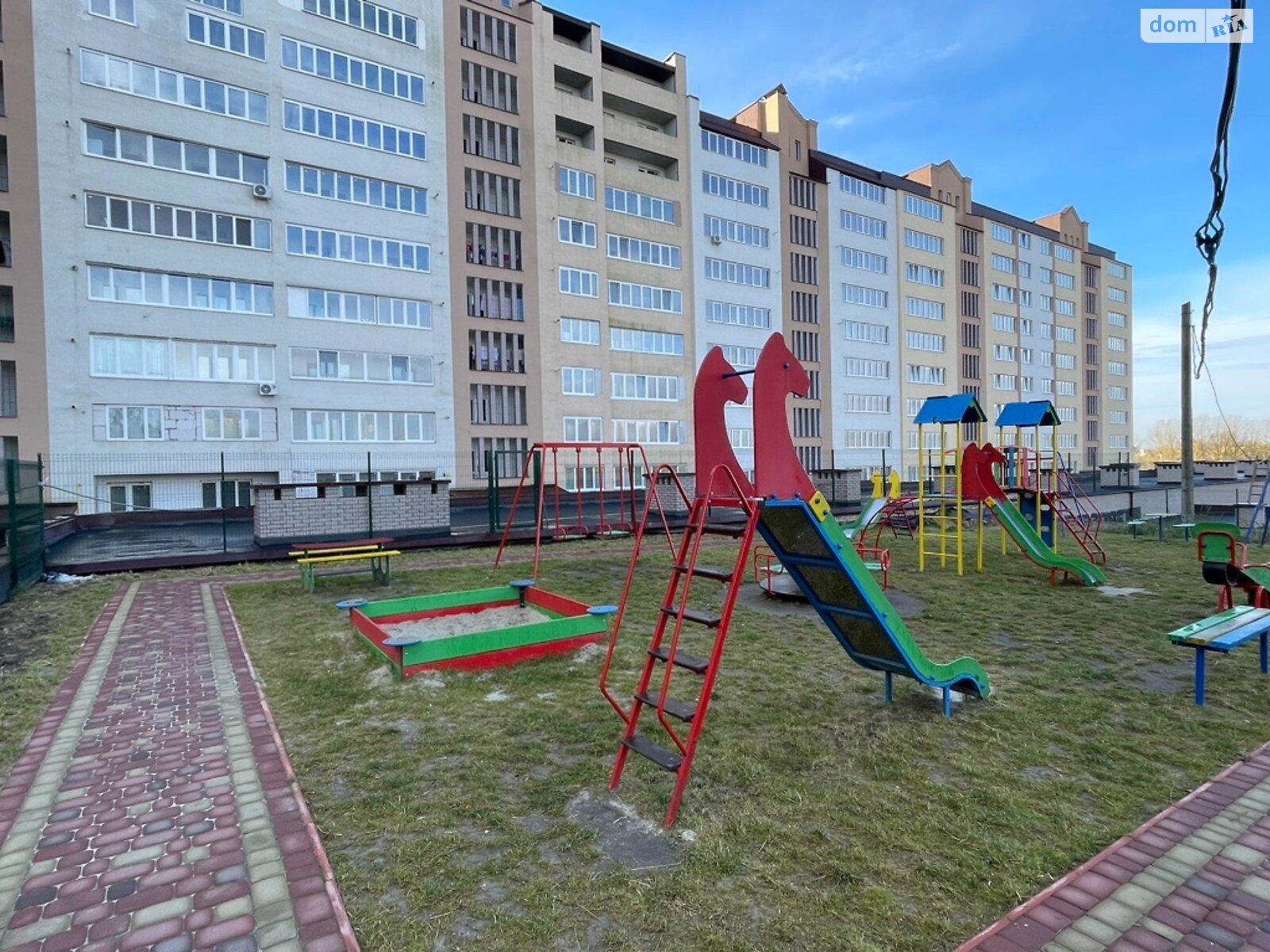 Продажа трехкомнатной квартиры в Тернополе, на ул. Головацкого, район Бам фото 1