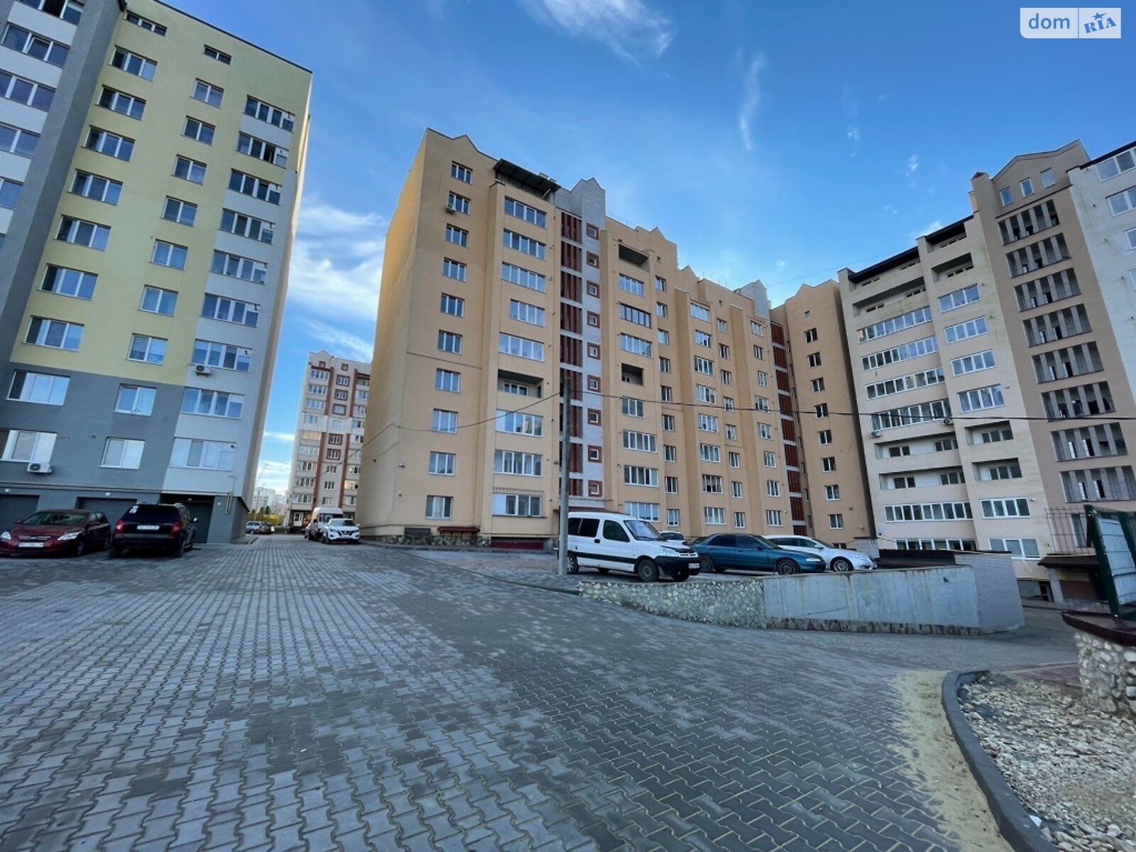 Продажа трехкомнатной квартиры в Тернополе, на ул. Головацкого, район Бам фото 1