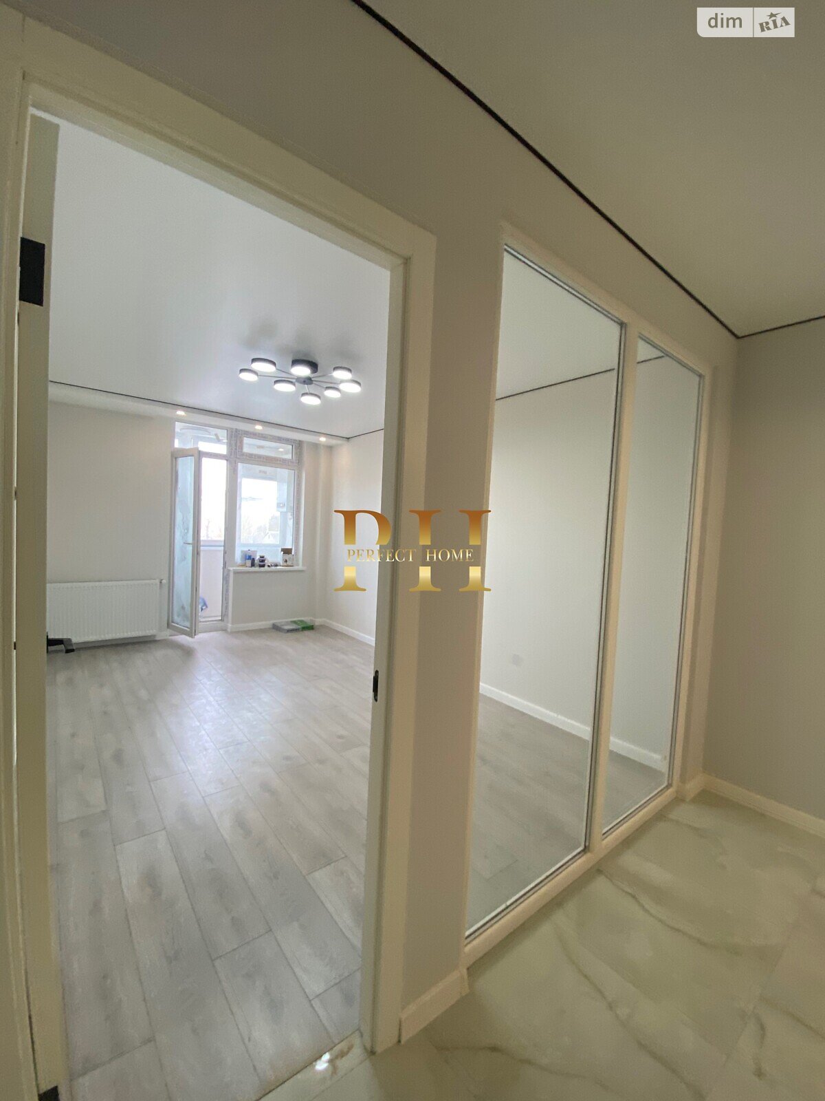 Продажа двухкомнатной квартиры в Тернополе, на ул. Киевская, район Бам фото 1 Продажа двухкомнатной квартиры в Тернополе, на ул. Киевская, район Бам фото 1