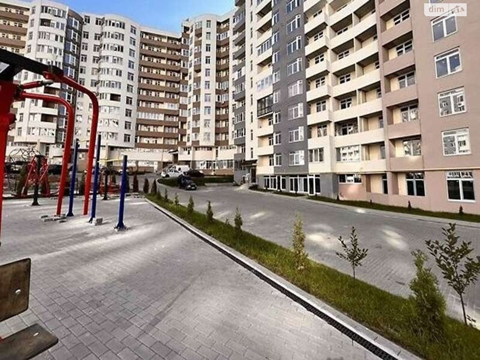 Продаж однокімнатної квартири в Тернополі, на вул. Київська, район Бам фото 1