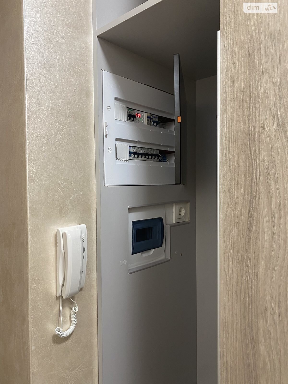 Продаж двокімнатної квартири в Тернополі, на вул. Київська, район Бам фото 1 Продаж двокімнатної квартири в Тернополі, на вул. Київська, район Бам фото 1