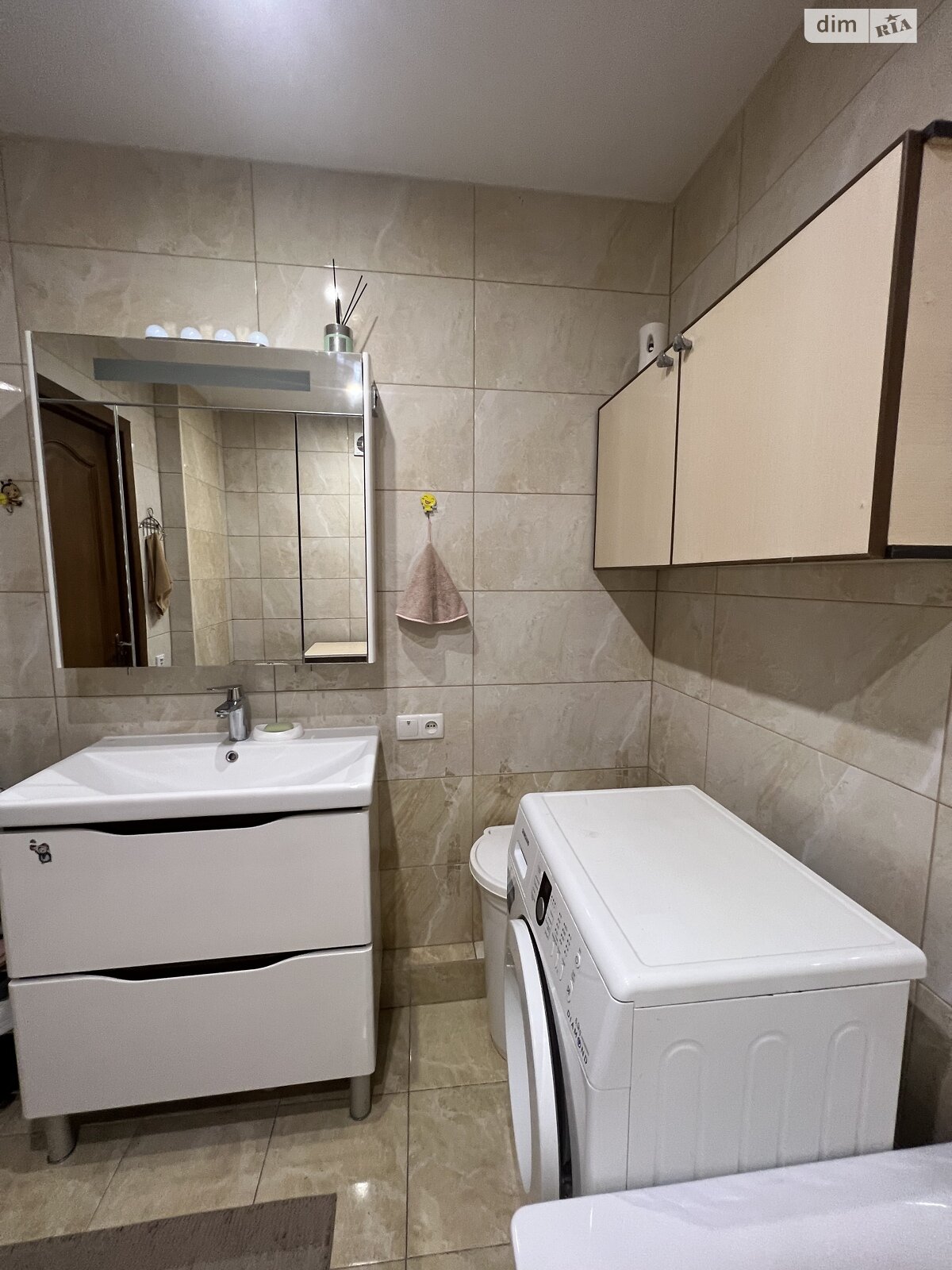 Продаж двокімнатної квартири в Тернополі, на вул. Київська, район Бам фото 1 Продаж двокімнатної квартири в Тернополі, на вул. Київська, район Бам фото 1