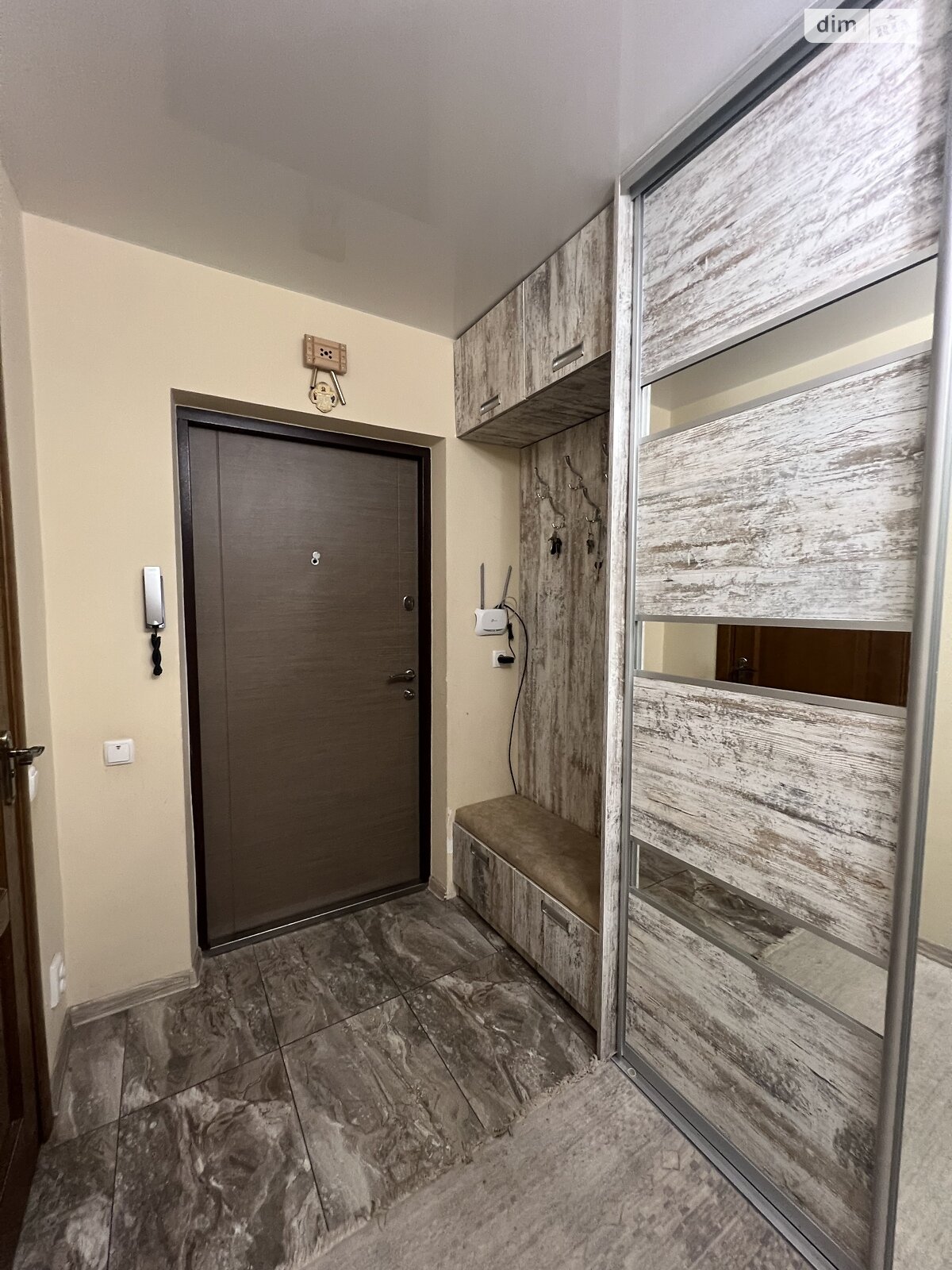 Продаж двокімнатної квартири в Тернополі, на вул. Київська, район Бам фото 1 Продаж двокімнатної квартири в Тернополі, на вул. Київська, район Бам фото 1