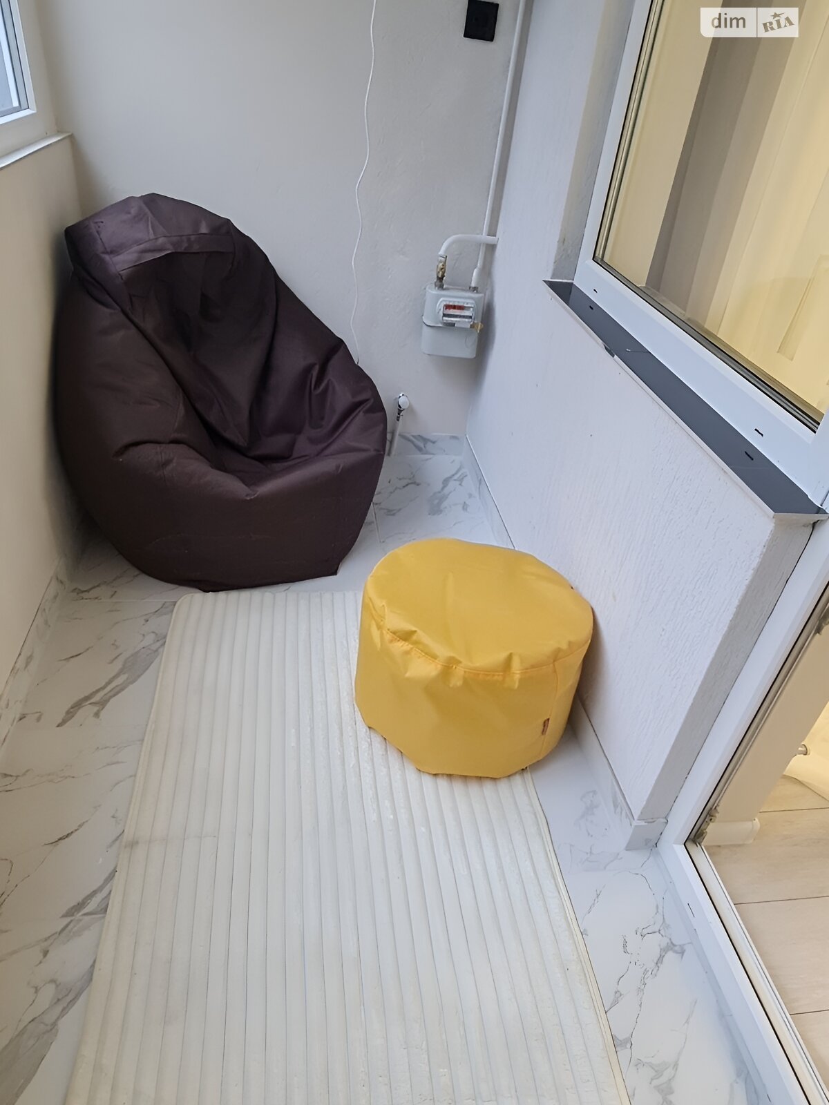 Продаж двокімнатної квартири в Тернополі, на вул. Київська, район Бам фото 1 Продаж двокімнатної квартири в Тернополі, на вул. Київська, район Бам фото 1