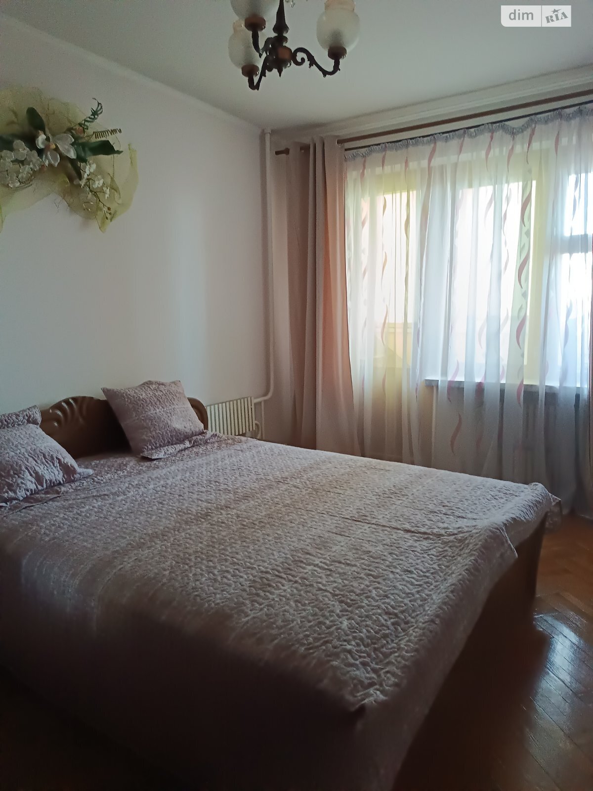 Продаж трикімнатної квартири в Тернополі, на вул. Київська, район Бам фото 1 Продаж трикімнатної квартири в Тернополі, на вул. Київська, район Бам фото 1