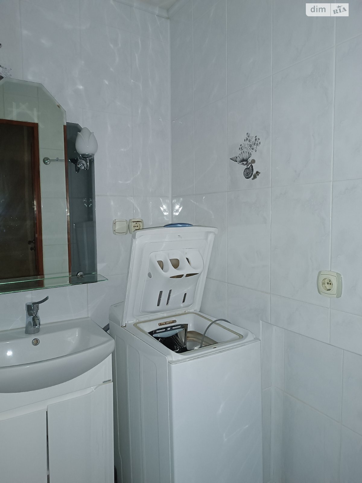Продаж трикімнатної квартири в Тернополі, на вул. Київська, район Бам фото 1 Продаж трикімнатної квартири в Тернополі, на вул. Київська, район Бам фото 1